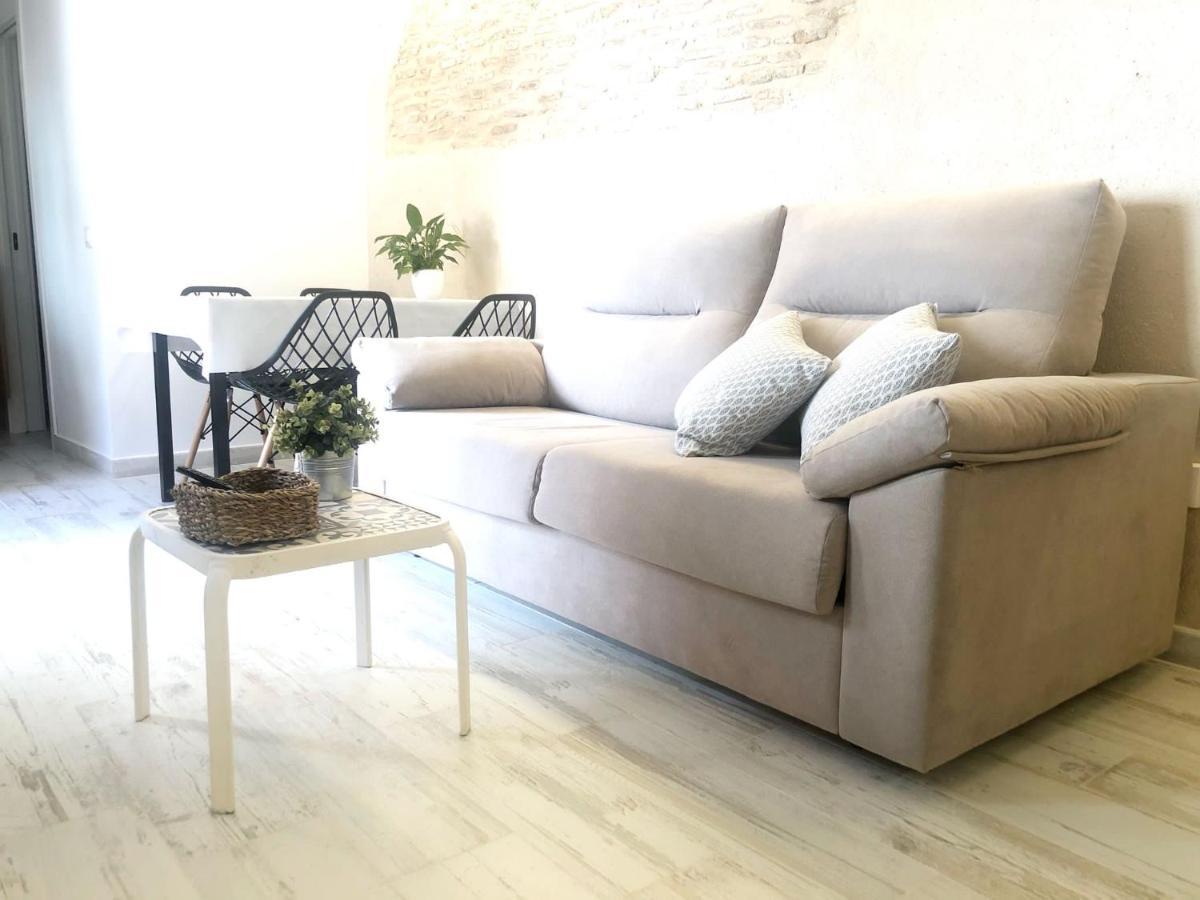 Plaza Adarve Toledo Apartment Bagian luar foto