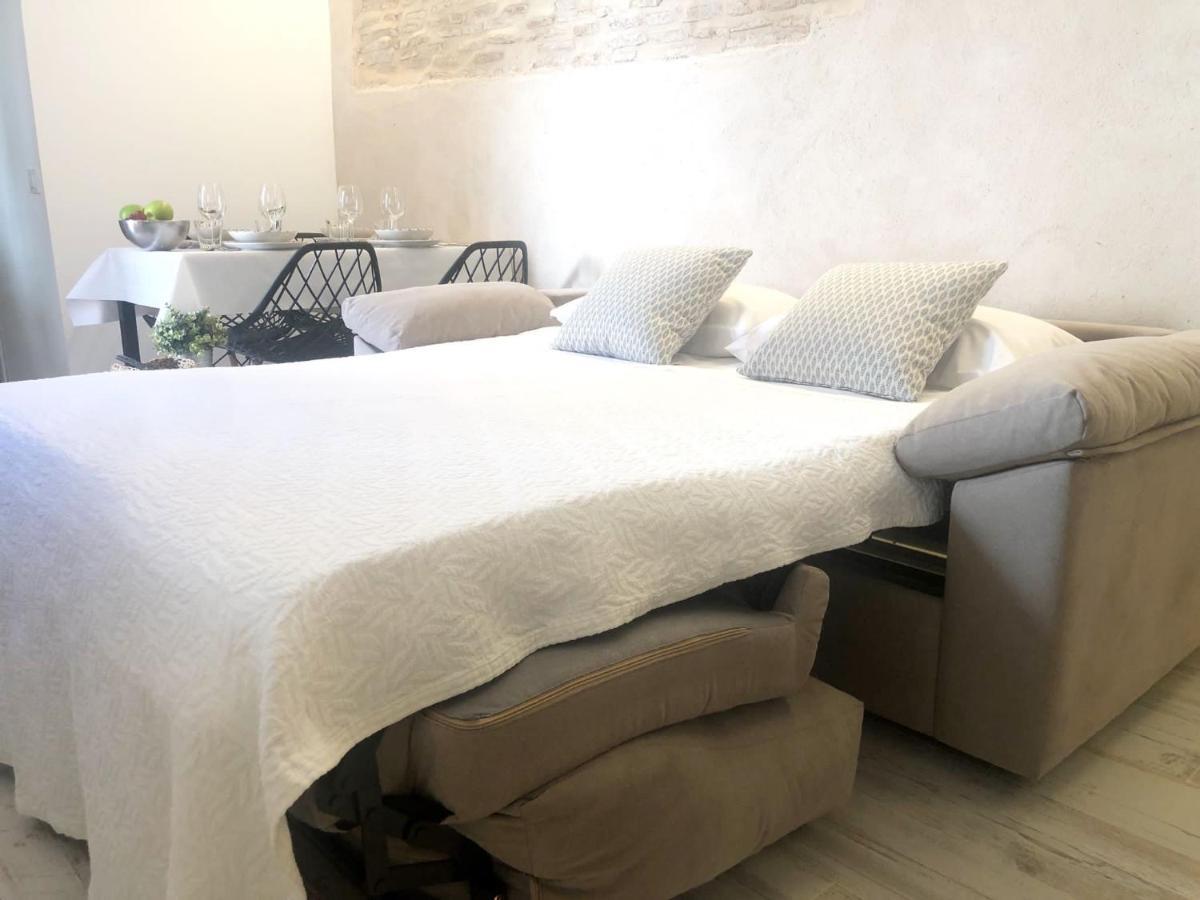 Plaza Adarve Toledo Apartment Bagian luar foto