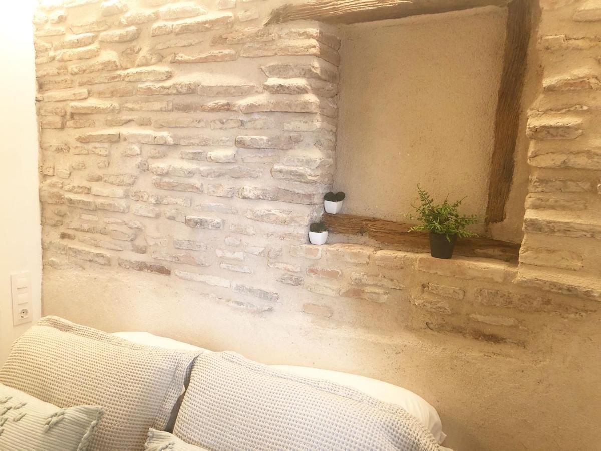 Plaza Adarve Toledo Apartment Bagian luar foto